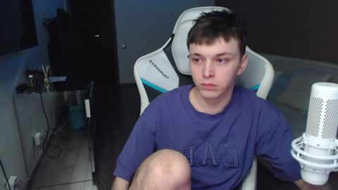 Jayce online show from December 11, 2024, 5:04 pm