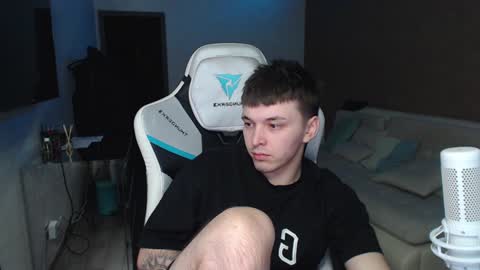 Jayce online show from December 15, 2024, 5:34 am
