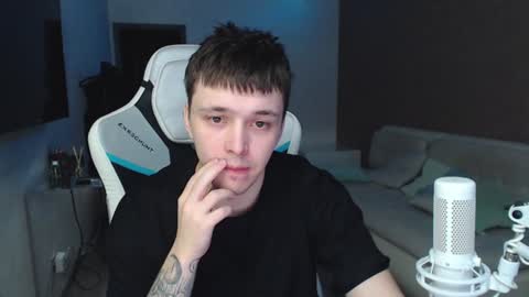 Jayce online show from December 19, 2024, 8:13 am