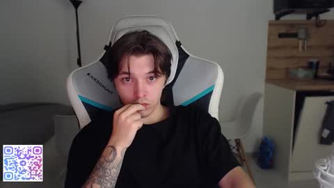 Jayce online show from October 26, 2025, 6:47 pm