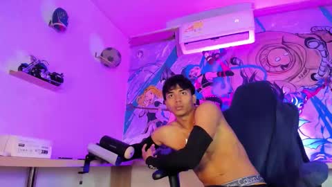 jaycobblack1 online show from December 21, 2025, 1:18 pm