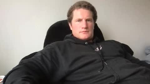 Snapshot of jaycup1989 chatting on March 1, 2026, 5:48 pm jaycup1989 online show from March 1, 2026, 5:48 pm