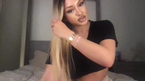 Snapshot of jaylababy24 chatting on October 5, 2025, 5:28 am Jayla online show from October 5, 2025, 5:28 am