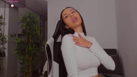 Jay online show from October 14, 2025, 5:14 pm