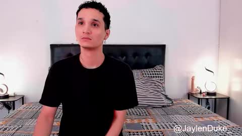 Jaylen and duke online show from December 19, 2025, 11:06 am