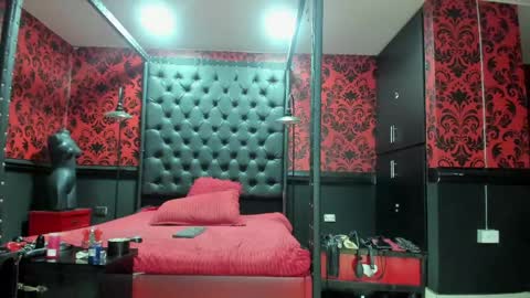 Snapshot of jaylen_bdsm chatting on April 13, 2026, 11:48 am jaylen_bdsm online show from April 13, 2026, 11:48 am