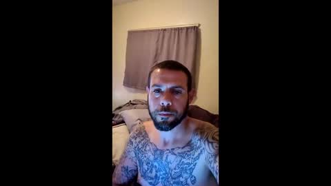 Snapshot of jaymat0425 chatting on May 23, 2026, 7:24 am jaymat0425 online show from May 23, 2026, 7:24 am