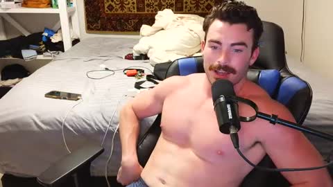 jaypipeahoe online show from October 12, 2025, 3:16 am