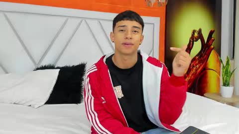 jaze_bradley online show from March 5, 2025, 11:17 am