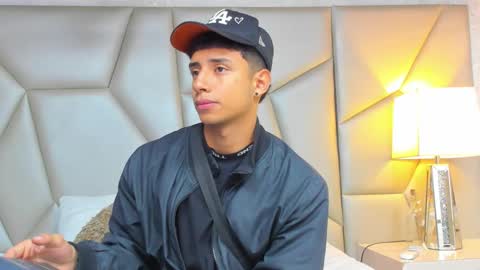 jaze_bradley online show from March 10, 2025, 11:21 am