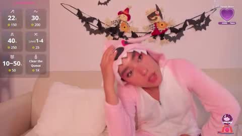 jazmin aladdin online show from November 1, 2025, 5:42 am