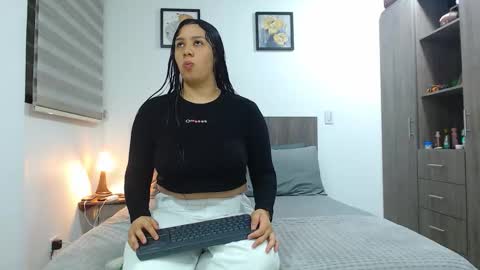 Snapshot of jazmin_dharius chatting on February 10, 2026, 7:45 am Jazmin and Scarlett online show from February 10, 2026, 7:45 am