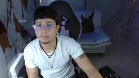 jbarto_ online show from May 26, 2026, 6:04 pm