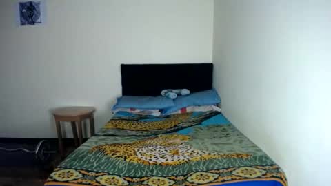 jboy_s online show from December 11, 2024, 5:53 am