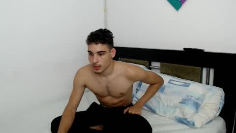 Lin online show from October 16, 2025, 12:11 am