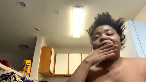 Snapshot of jccaramelbarbie12 chatting on January 13, 2025, 2:32 pm JCCaramelbarbie online show from January 13, 2025, 2:32 pm