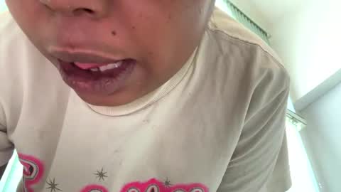 Snapshot of jccaramelbarbie12 chatting on March 6, 2025, 7:32 pm JCCaramelbarbie online show from March 6, 2025, 7:32 pm