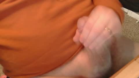 jcdogg11 online show from February 6, 2025, 2:26 pm