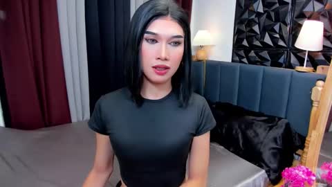 Snapshot of jchugecock chatting on November 8, 2025, 2:50 pm jchugecock online show from November 8, 2025, 2:50 pm