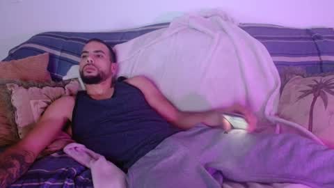 JcMax305 online show from January 3, 2025, 6:55 am