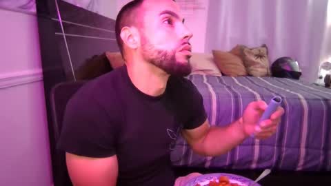 JcMax305 online show from March 8, 2025, 4:01 am