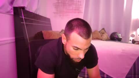 JcMax305 online show from March 8, 2025, 3:02 pm