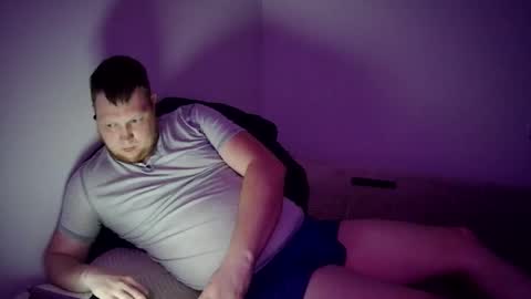 Red Head   Romeo online show from April 12, 2026, 1:43 am