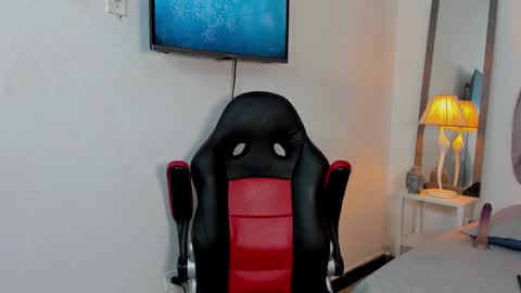 jhon online show from December 4, 2024, 2:20 am