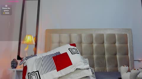 jhon online show from February 2, 2025, 4:15 am