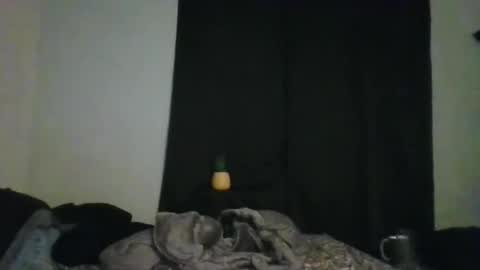 jdizle_1 online show from November 18, 2025, 2:06 am