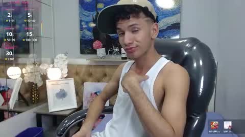 Snapshot of jdwhite18 chatting on June 14, 2026, 10:56 pm jdwhite18 online show from June 14, 2026, 10:56 pm