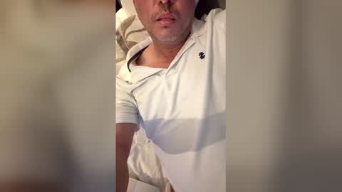 Snapshot of jea1000 chatting on January 6, 2026, 9:46 am jea1000 online show from January 6, 2026, 9:46 am