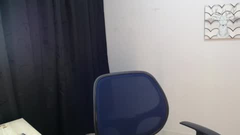 jeam_hot online show from December 26, 2024, 10:09 pm