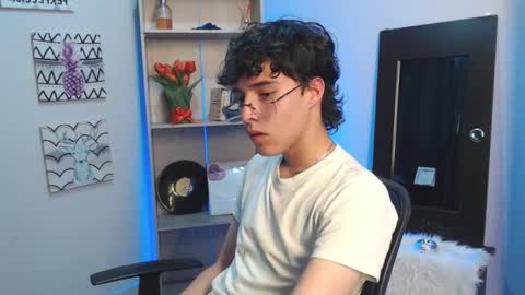 jeam_hot online show from January 9, 2025, 11:13 pm