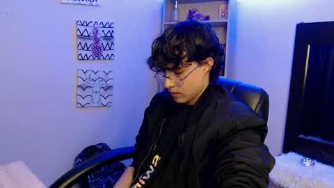 jeam_hot online show from February 8, 2025, 9:25 pm