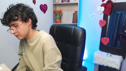 jeam_hot online show from March 4, 2025, 12:50 am