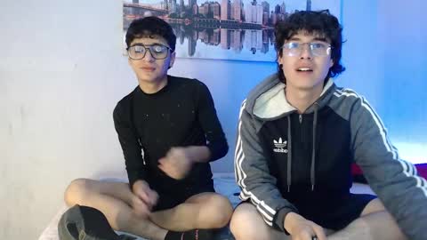 jeam_hot online show from March 9, 2025, 9:02 am