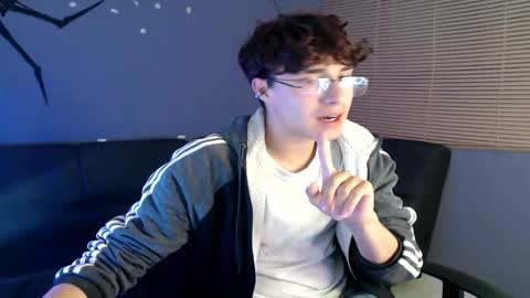 jeam_hot online show from September 20, 2025, 10:33 pm