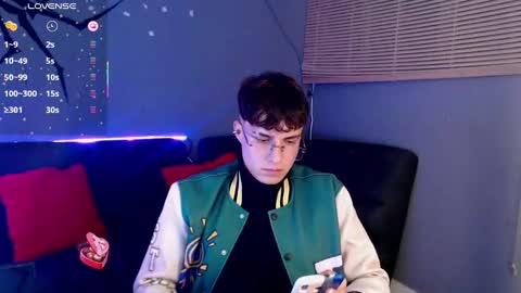 jeam_hot online show from September 23, 2025, 10:02 pm