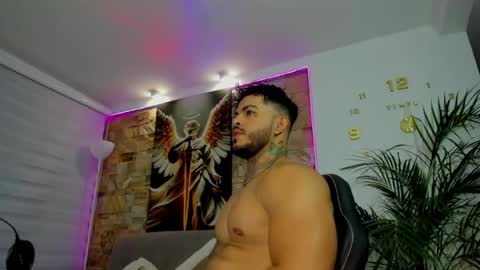 Snapshot of jean_lopez chatting on May 12, 2026, 5:15 am Jean axelcrow Modelo Independiente online show from May 12, 2026, 5:15 am