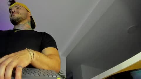 Snapshot of jean_lopez chatting on June 1, 2026, 6:59 am Jean axelcrow Modelo Independiente online show from June 1, 2026, 6:59 am