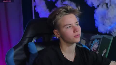 jean_wilsons online show from November 27, 2025, 11:12 am