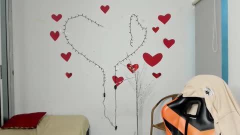 jeanfran_ferrer online show from March 10, 2026, 9:09 pm