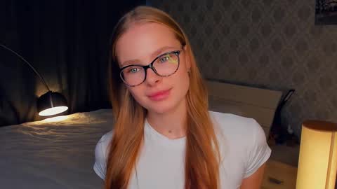 Jenny online show from October 17, 2025, 7:11 am