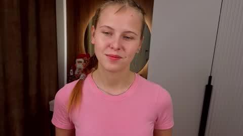 Bella online show from January 14, 2026, 3:39 pm