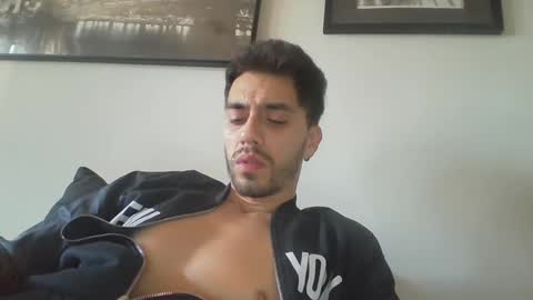 jean pier bello Silva online show from March 10, 2025, 2:26 pm