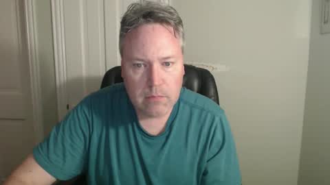 JE online show from January 15, 2026, 2:49 am