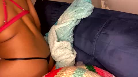 jeddahdolly online show from November 14, 2025, 5:50 am