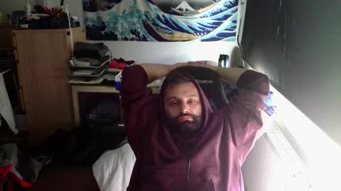 Snapshot of jeetzys chatting on September 28, 2025, 1:38 pm you may know me lol online show from September 28, 2025, 1:38 pm