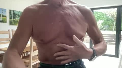 Snapshot of jeeves200 chatting on November 10, 2025, 10:58 am Sensual Jeeves online show from November 10, 2025, 10:58 am